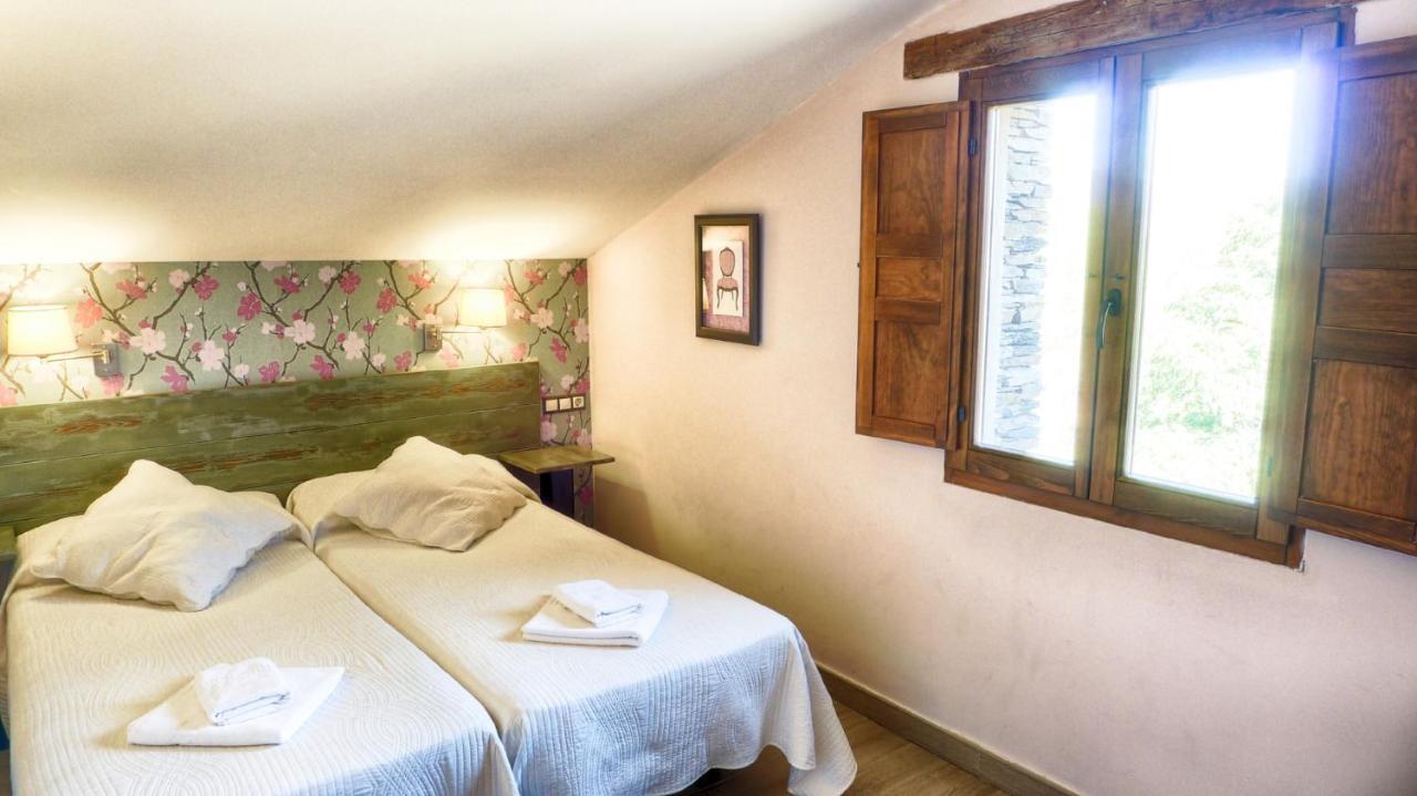 Casa Rural El Roble Hueco Campillejo Eksteriør bilde
